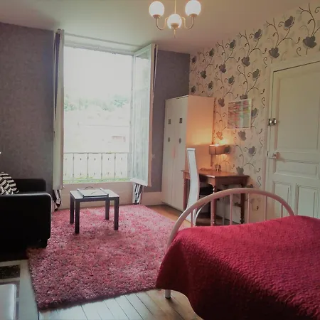 Et Tables D'hotes Les Breuils לינה וארוחת בוקר Mariol