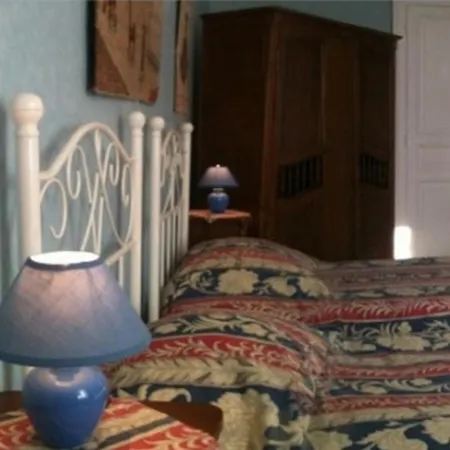 Chambres Et Tables D'hotes Les Breuils 3* Mariol